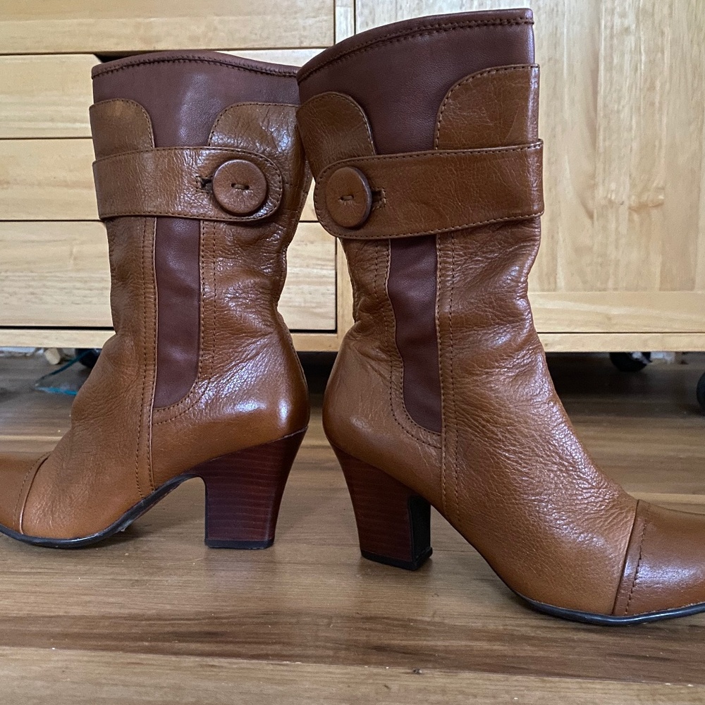 High quality “Born “ women’s shoes